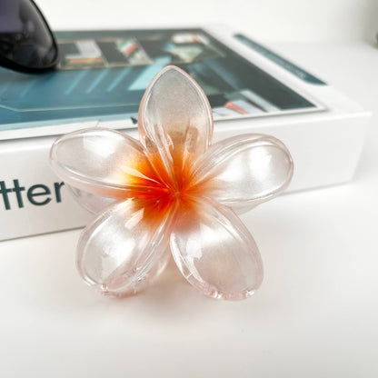 PEARLESCENT HAWAIIAN FLOWER CLIP