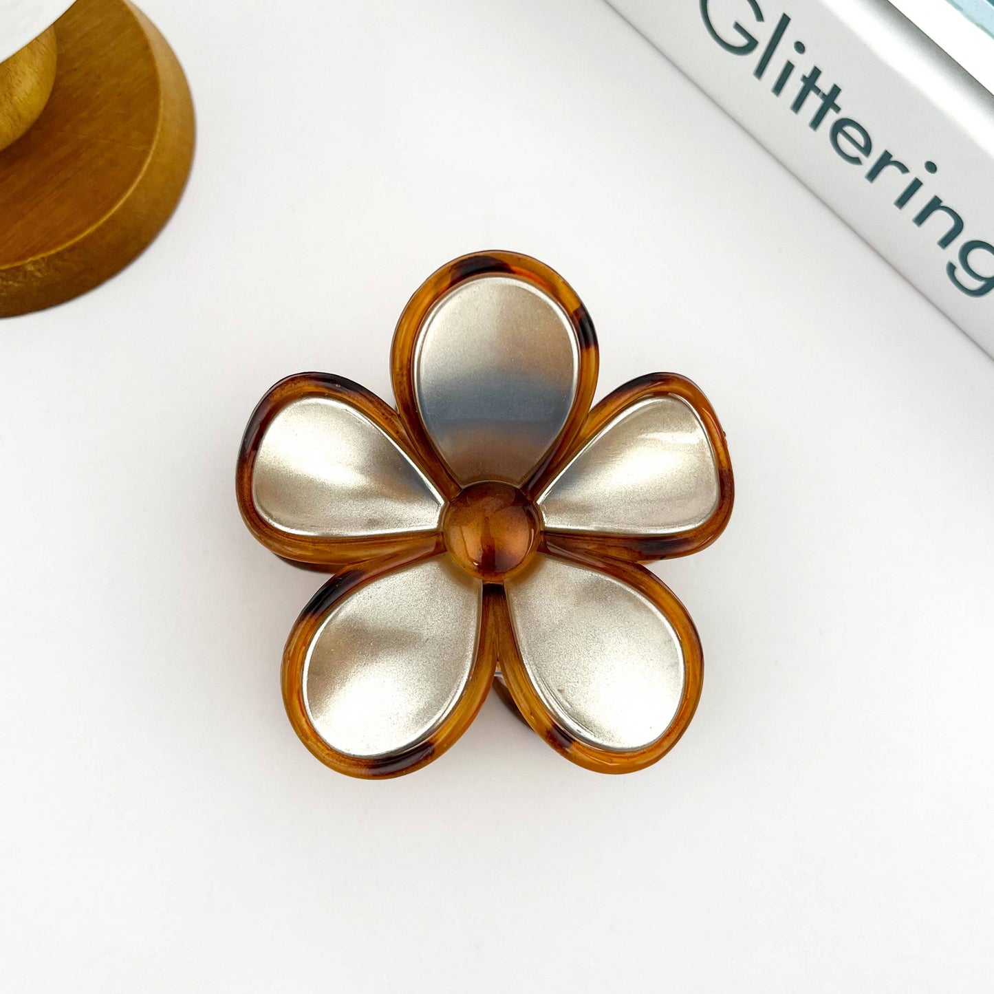 TORTOISESHELL FLOWER HAIR CLIP