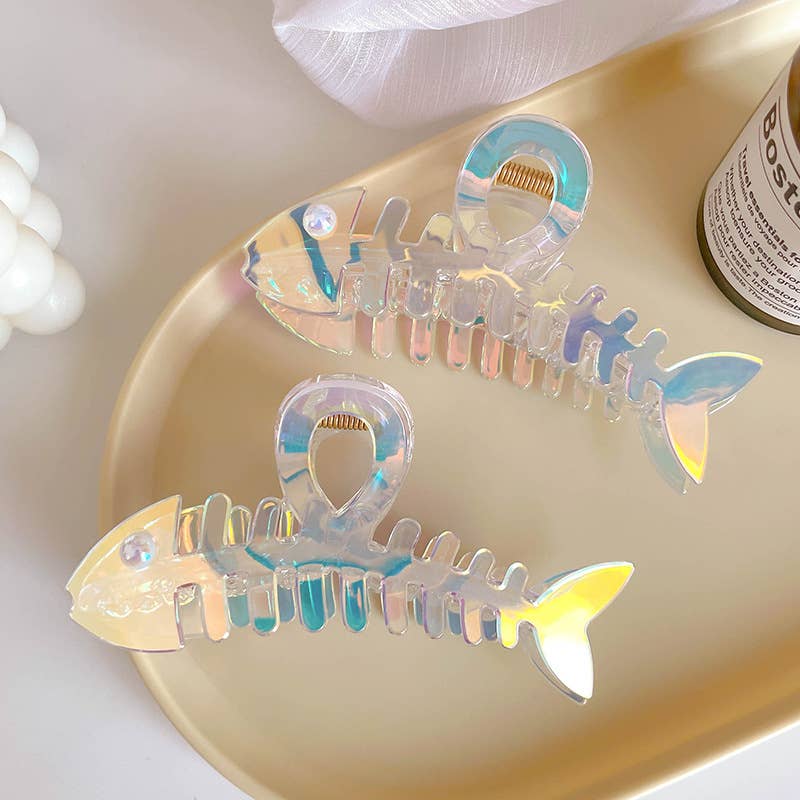 IRIDESCENT FISHBONE CLAW CLIP